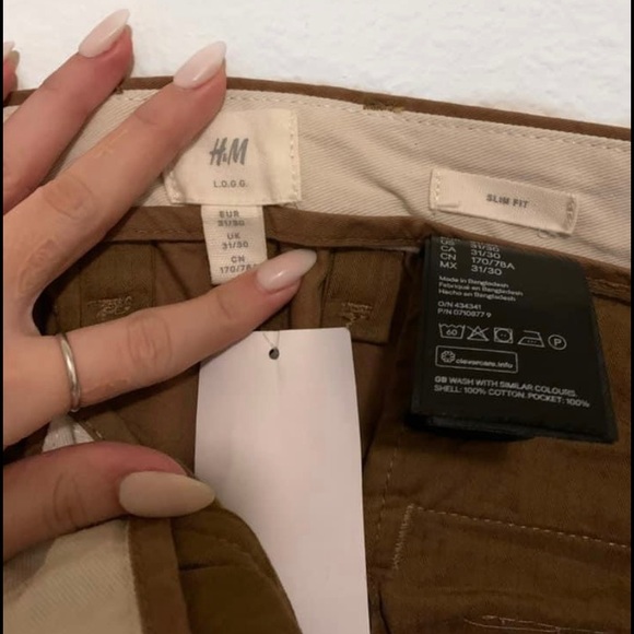 H&M pants - Picture 2 of 2